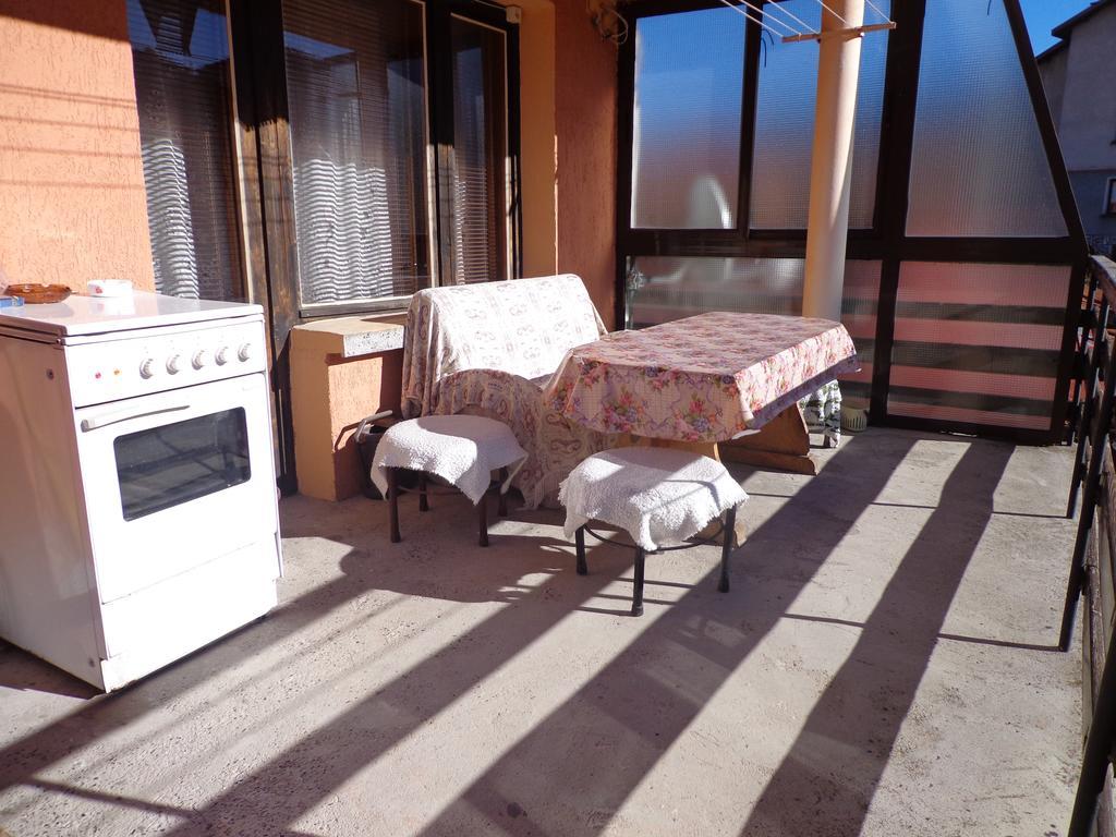 Family Hotel Ecorelax Madzhare Exteriér fotografie